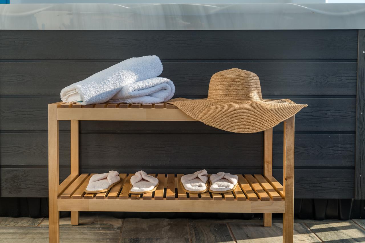 Eiriana Luxury Suites Plaka  Exterior foto