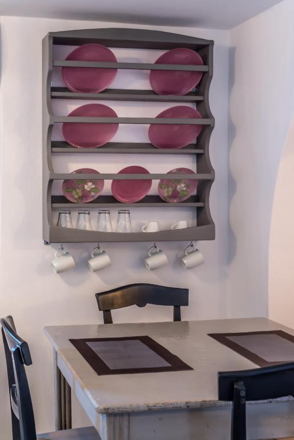Eiriana Luxury Suites Plaka  Exterior foto